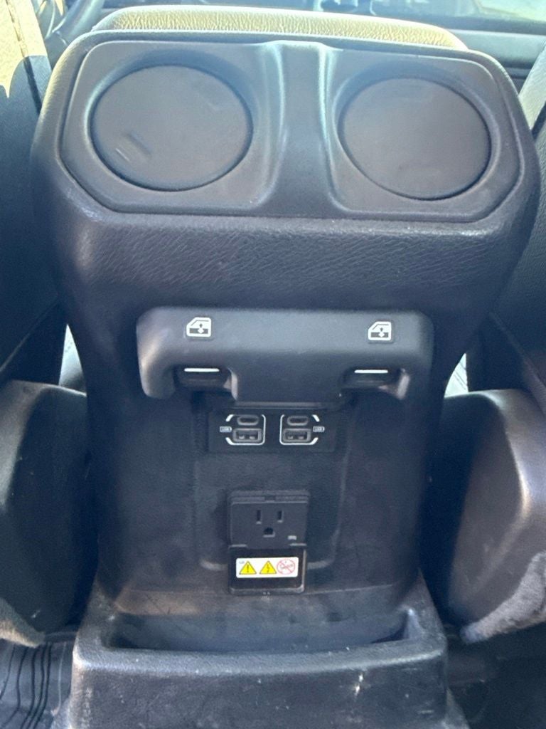 2021 Jeep Wrangler Unlimited Unlimited Sahara Altitude