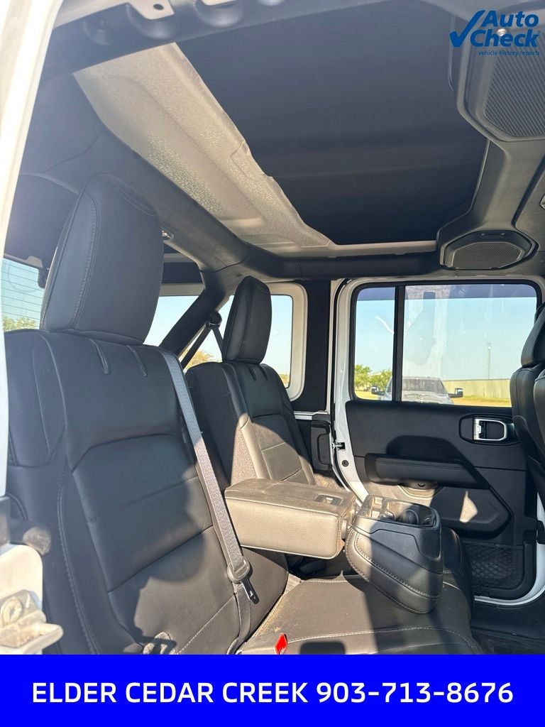 2021 Jeep Wrangler Unlimited Unlimited Sahara Altitude