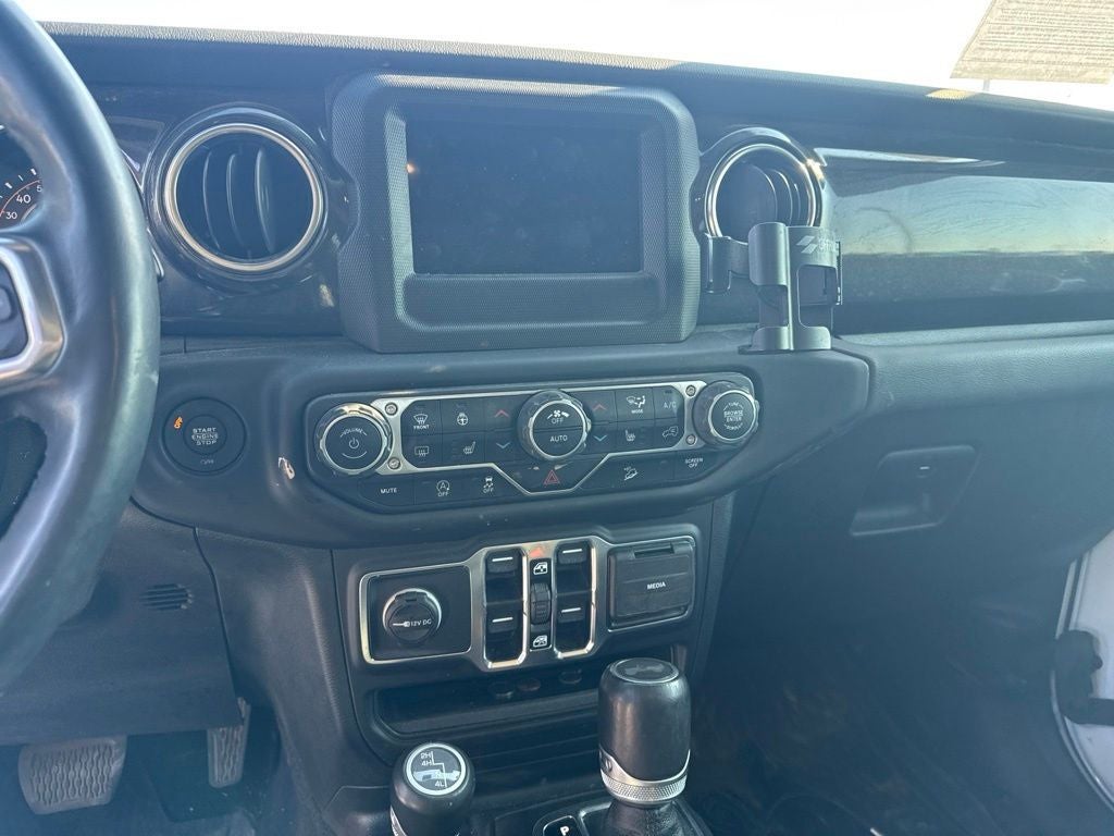 2021 Jeep Wrangler Unlimited Unlimited Sahara Altitude