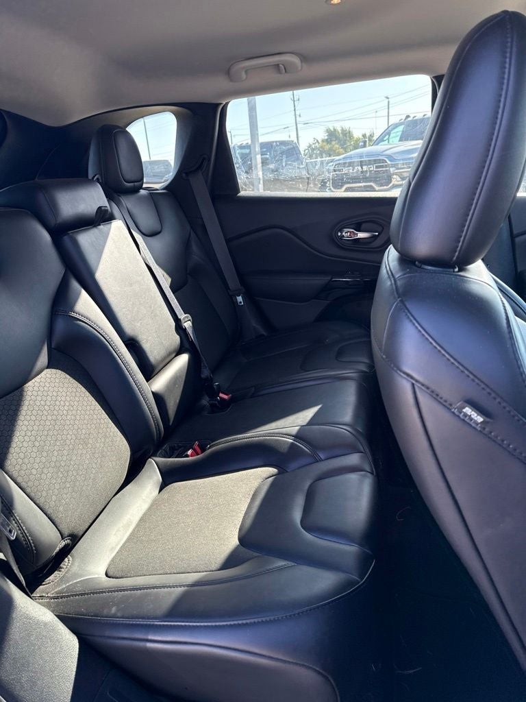 2021 Jeep Cherokee Altitude FWD