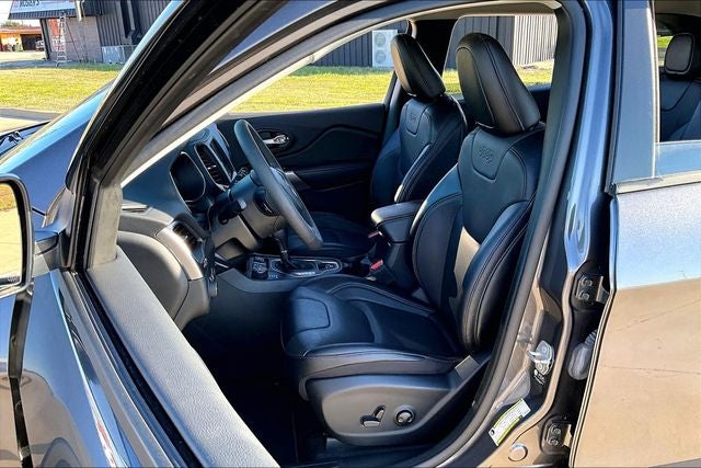 2022 Jeep Cherokee Latitude Lux 4x4