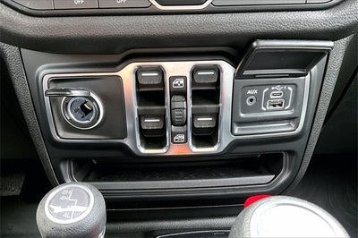 2025 Jeep Wrangler 4-Door Sport 4x4