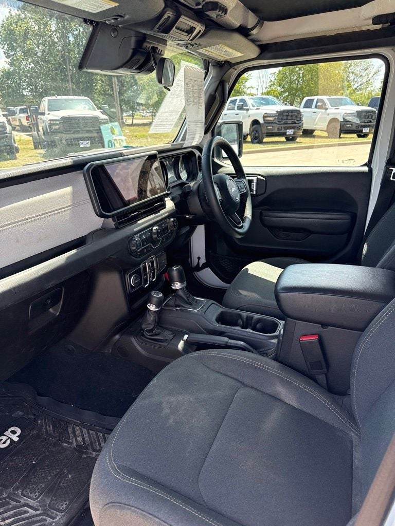 2024 Jeep Wrangler 4-Door Sport RHD 4x4
