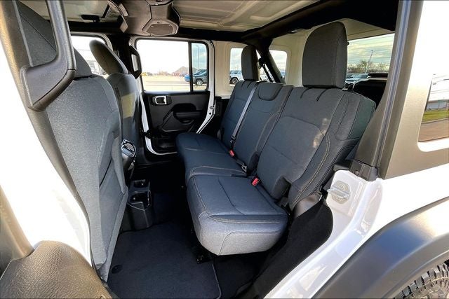 2026 Jeep Wrangler 4-Door Sport RHD 4x4