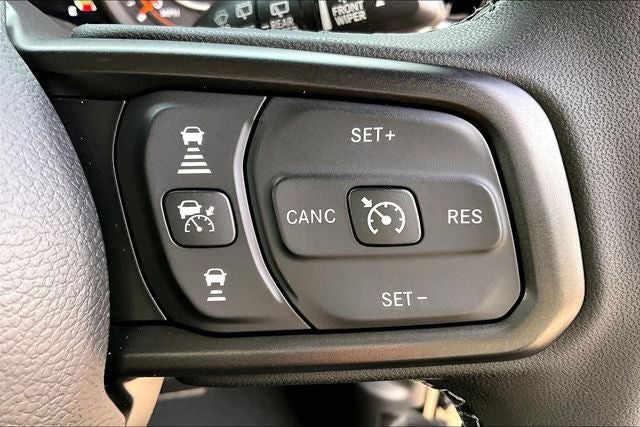 2026 Jeep Wrangler 4-Door Sport RHD 4x4