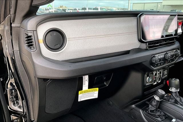 2026 Jeep Wrangler 4-Door Sport RHD 4x4