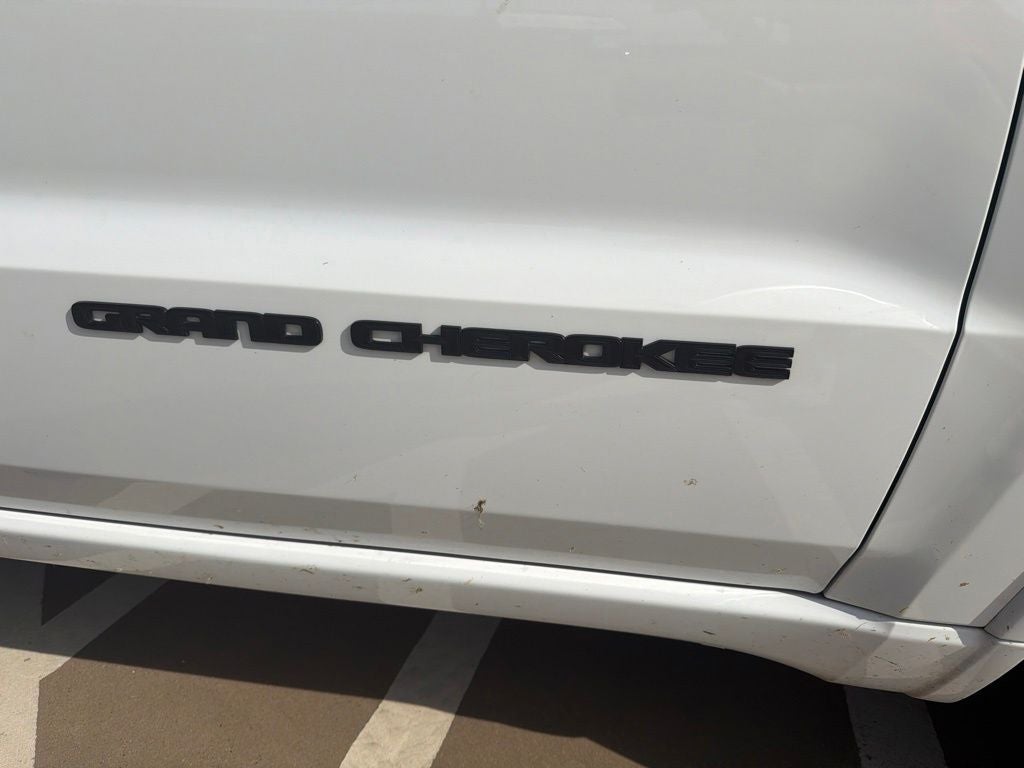 2021 Jeep Grand Cherokee Laredo X 4x2
