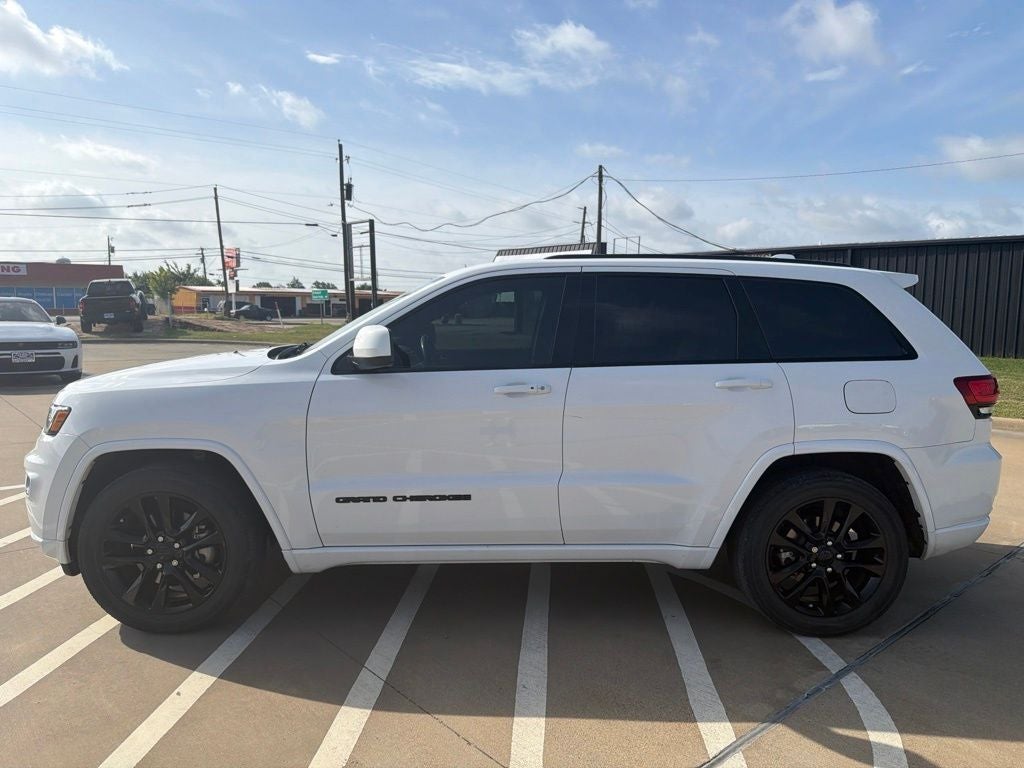 2021 Jeep Grand Cherokee Laredo X 4x2