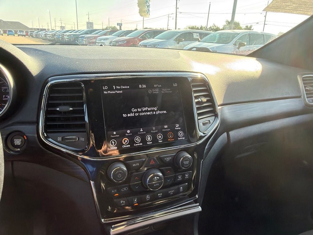 2021 Jeep Grand Cherokee Laredo X 4x4