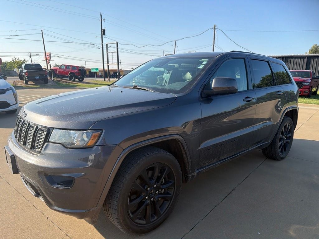 2021 Jeep Grand Cherokee Laredo X 4x4