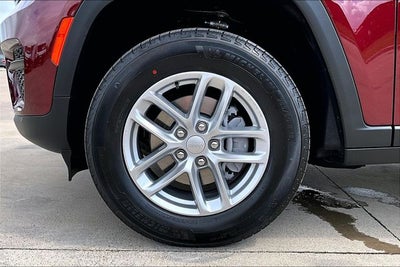 2026 Jeep Grand Cherokee GRAND CHEROKEE LAREDO 4X2