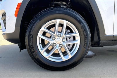 2026 Jeep Grand Cherokee GRAND CHEROKEE LAREDO X 4X2