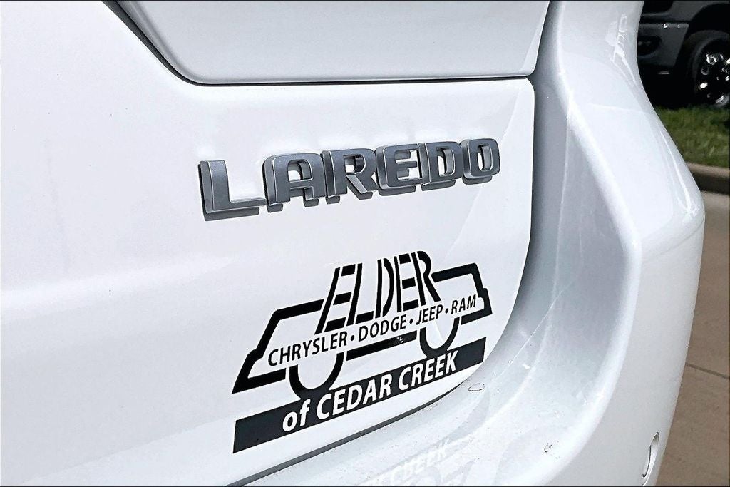 2026 Jeep Grand Cherokee GRAND CHEROKEE LAREDO X 4X2