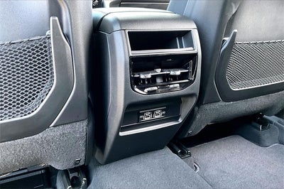 2026 Jeep Grand Cherokee GRAND CHEROKEE LAREDO 4X2