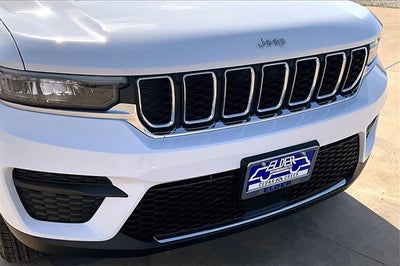 2026 Jeep Grand Cherokee GRAND CHEROKEE LAREDO 4X2