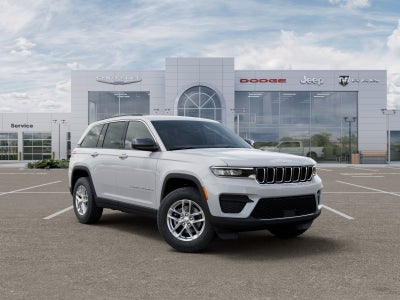 2026 Jeep Grand Cherokee GRAND CHEROKEE LAREDO 4X2