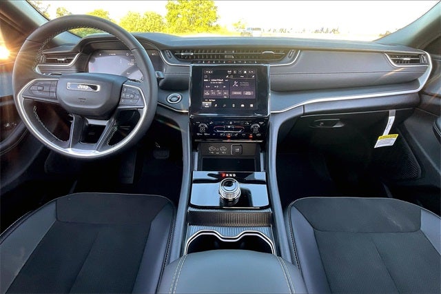 2025 Jeep Grand Cherokee GRAND CHEROKEE ALTITUDE X 4X2