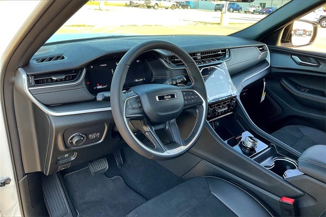 2025 Jeep Grand Cherokee GRAND CHEROKEE ALTITUDE X 4X2