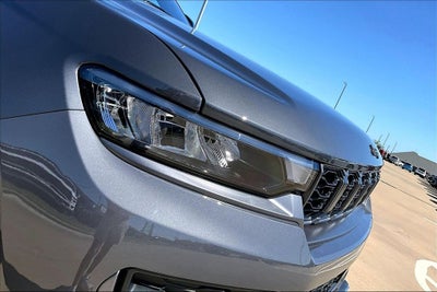 2026 Jeep Grand Cherokee GRAND CHEROKEE LAREDO ALTITUDE 4X2