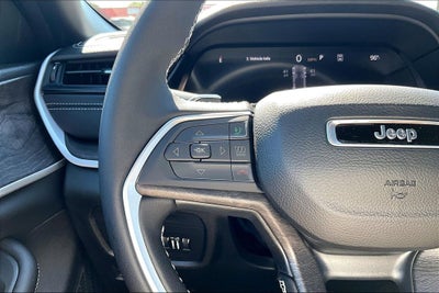2026 Jeep Grand Cherokee GRAND CHEROKEE LAREDO ALTITUDE 4X2