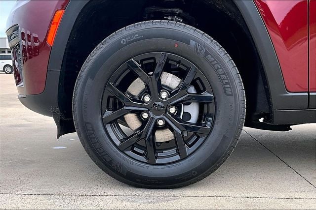 2026 Jeep Grand Cherokee GRAND CHEROKEE LAREDO ALTITUDE 4X2