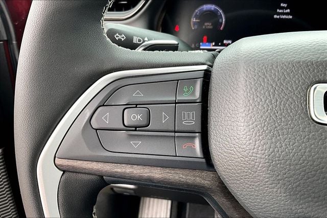 2026 Jeep Grand Cherokee GRAND CHEROKEE LAREDO ALTITUDE 4X2