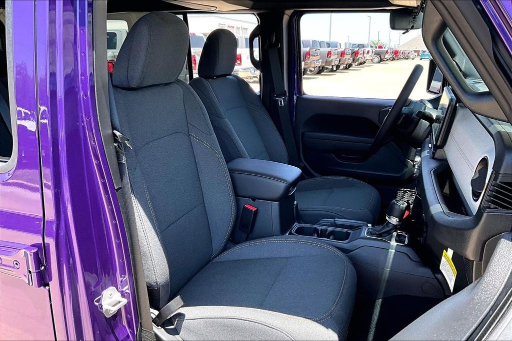 2026 Jeep Grand Cherokee GRAND CHEROKEE LAREDO ALTITUDE 4X2