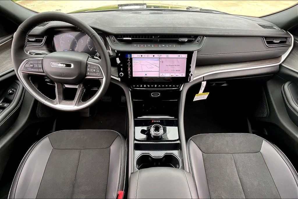 2026 Jeep Grand Cherokee GRAND CHEROKEE LAREDO ALTITUDE 4X2