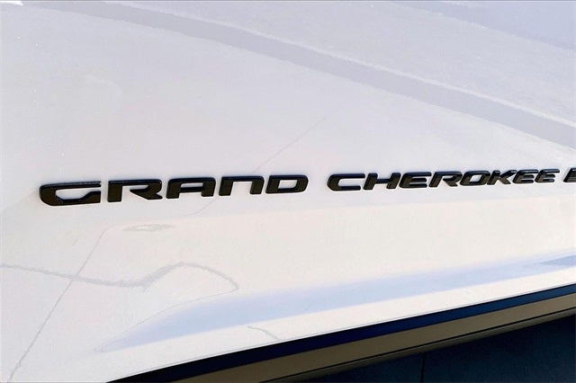 2026 Jeep Grand Cherokee GRAND CHEROKEE LAREDO ALTITUDE 4X2