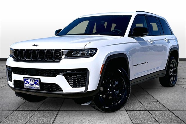 2026 Jeep Grand Cherokee GRAND CHEROKEE LAREDO ALTITUDE 4X2