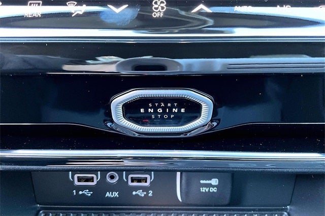 2026 Jeep Grand Cherokee GRAND CHEROKEE LAREDO ALTITUDE 4X2