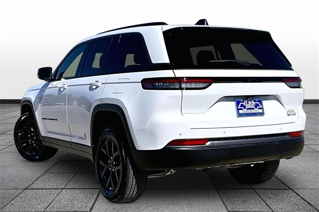 2026 Jeep Grand Cherokee GRAND CHEROKEE LAREDO ALTITUDE 4X2
