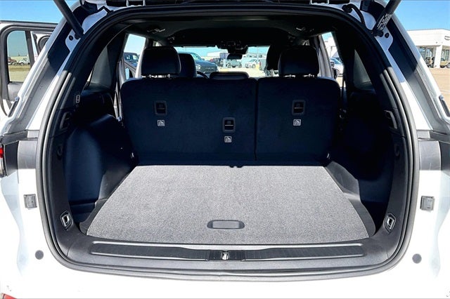 2026 Jeep Grand Cherokee GRAND CHEROKEE LAREDO ALTITUDE 4X2