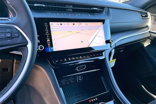 2026 Jeep Grand Cherokee GRAND CHEROKEE LAREDO ALTITUDE 4X2