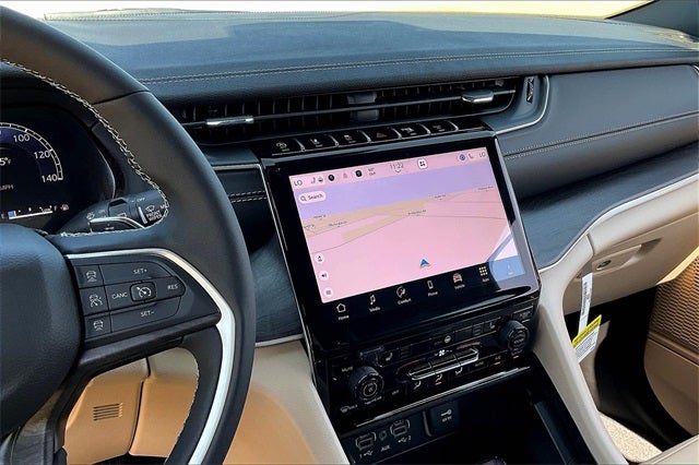 2025 Jeep Grand Cherokee GRAND CHEROKEE LIMITED 4X2