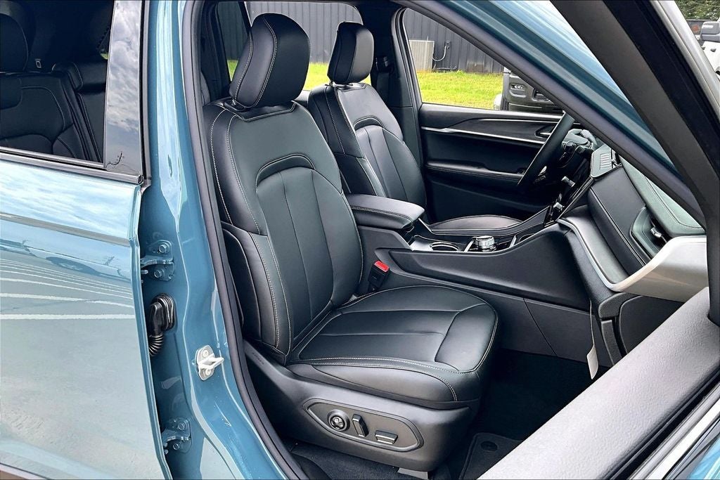 2026 Jeep Grand Cherokee GRAND CHEROKEE LIMITED 4X2