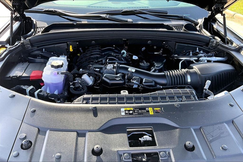 2026 Jeep Grand Cherokee GRAND CHEROKEE LAREDO X 4X4