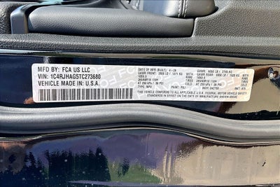 2026 Jeep Grand Cherokee GRAND CHEROKEE LAREDO X 4X4