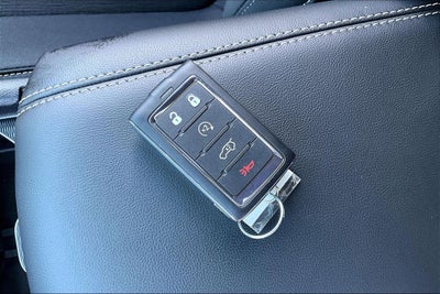 2026 Jeep Grand Cherokee GRAND CHEROKEE LAREDO X 4X4