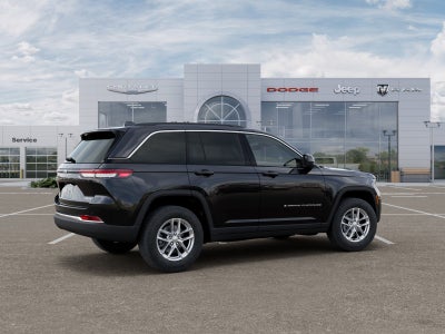 2026 Jeep Grand Cherokee GRAND CHEROKEE LAREDO X 4X4