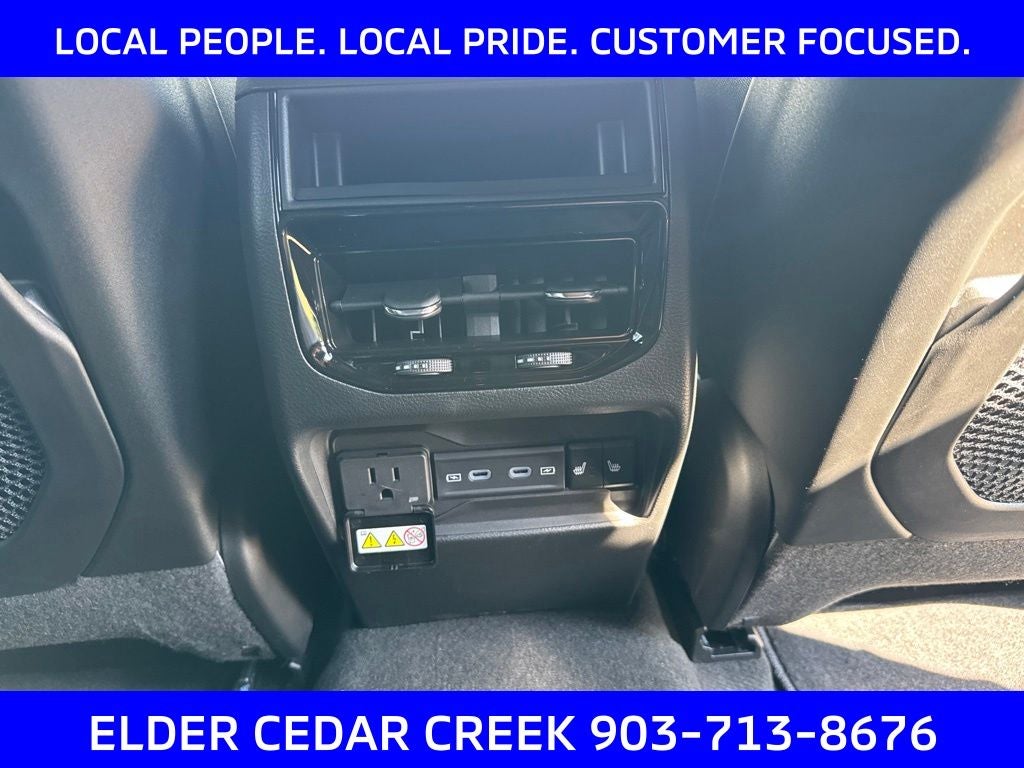 2027 Jeep Grand Cherokee Limited Reserve