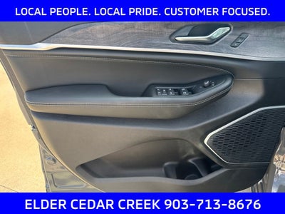 2027 Jeep Grand Cherokee Limited Reserve