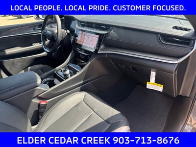 2027 Jeep Grand Cherokee Limited Reserve