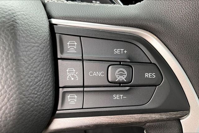 2026 Jeep Grand Cherokee GRAND CHEROKEE LIMITED RESERVE 4X4