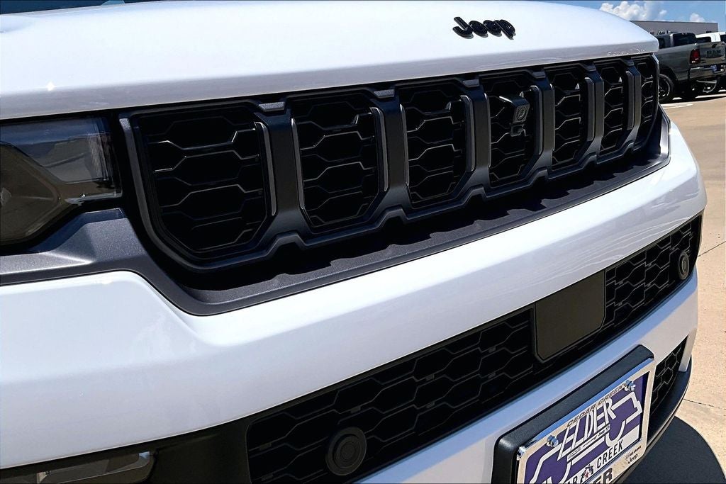 2026 Jeep Grand Cherokee GRAND CHEROKEE 85TH ANNIVERSARY EDITION 4X4