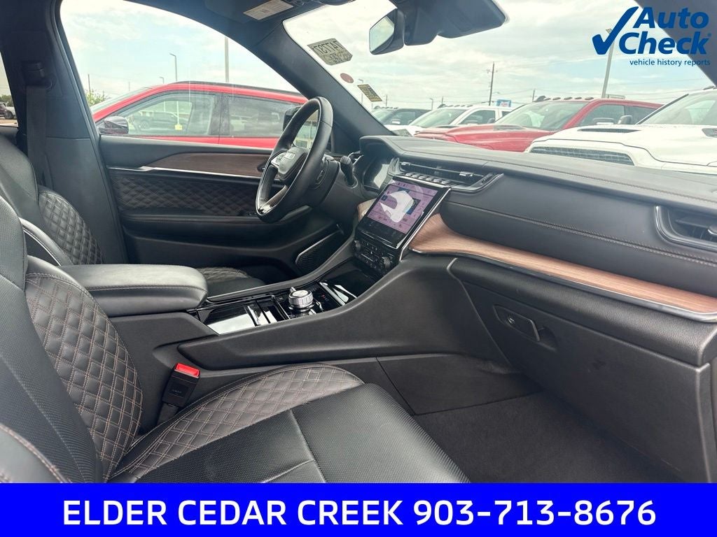 2025 Jeep Grand Cherokee Summit