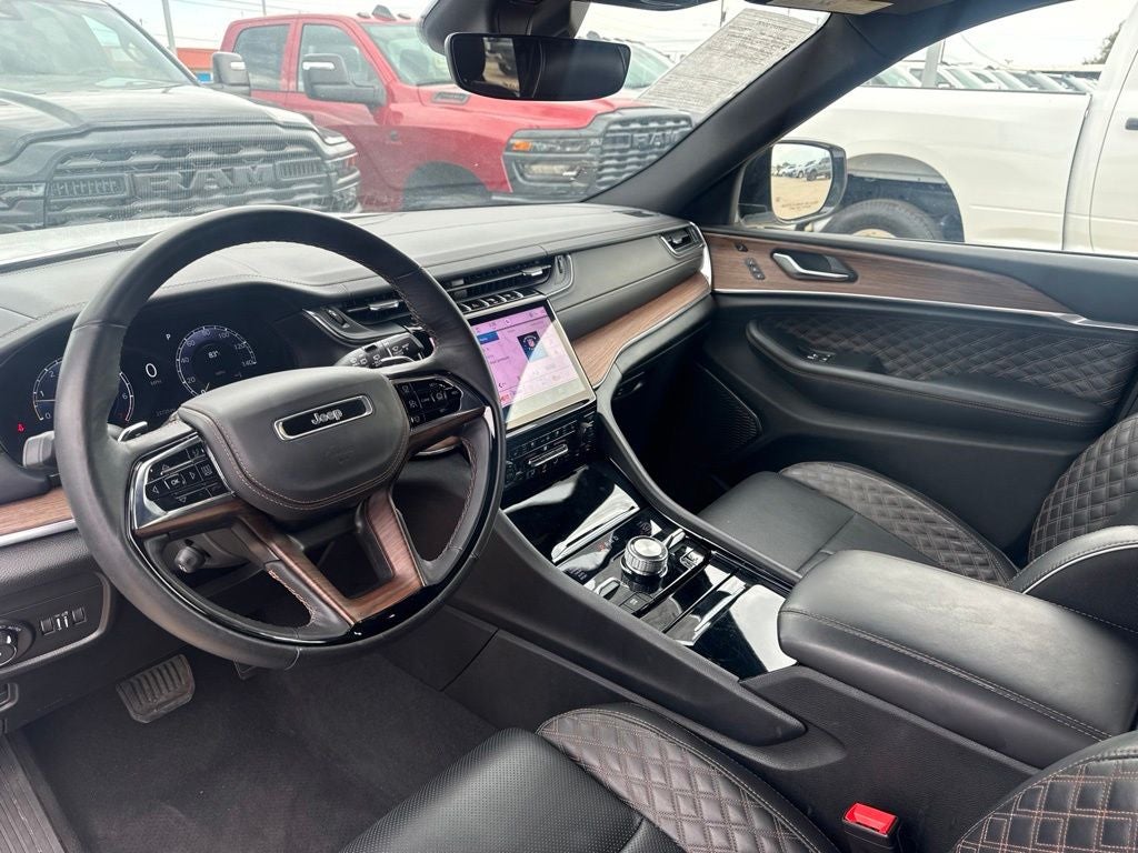 2025 Jeep Grand Cherokee Summit