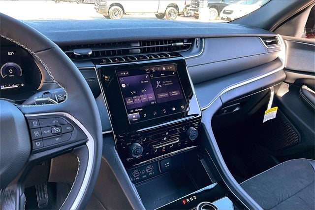 2025 Jeep Grand Cherokee L GRAND CHEROKEE L ALTITUDE X 4X2