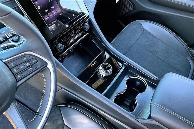 2025 Jeep Grand Cherokee L GRAND CHEROKEE L ALTITUDE X 4X2