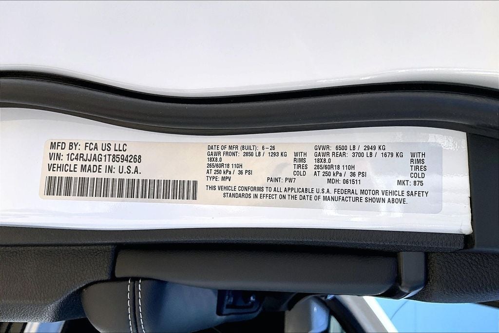 2026 Jeep Grand Cherokee L GRAND CHEROKEE L LAREDO 4X2